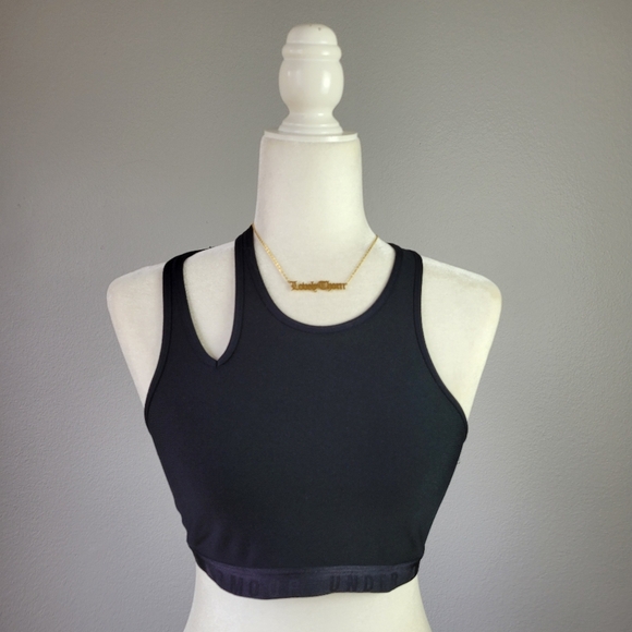 UNDER ARMOUR // black cut out detail sports bra - Picture 1 of 4